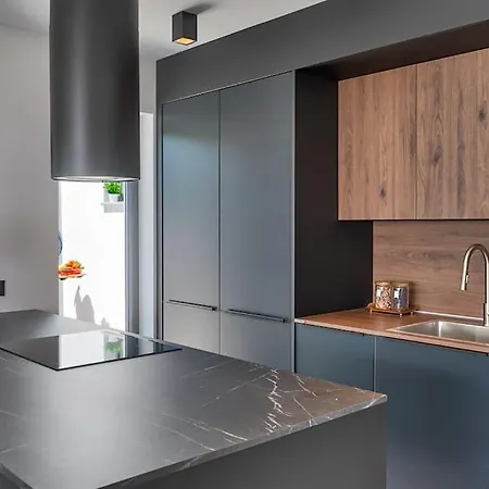 Willa Casa Marta With Pool And Sea View