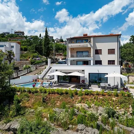 Casa Marta With Pool And Sea View Opatija