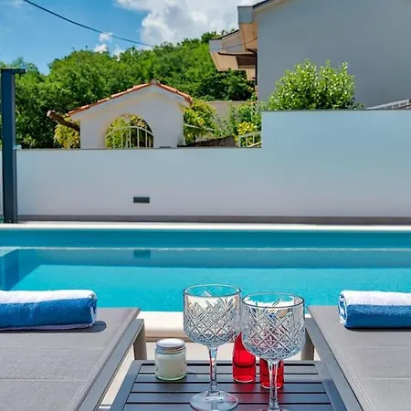 Casa Marta With Pool And Sea View Willa *