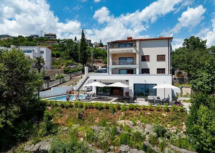 Casa Marta With Pool And Sea View Opatija