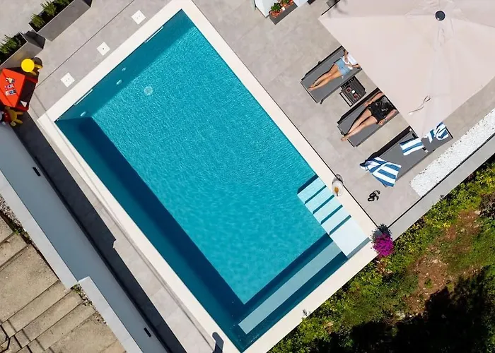 Casa Marta With Pool And Sea View Villa *
