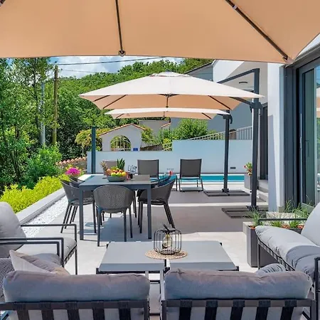 Casa Marta With Pool And Sea View Opatija