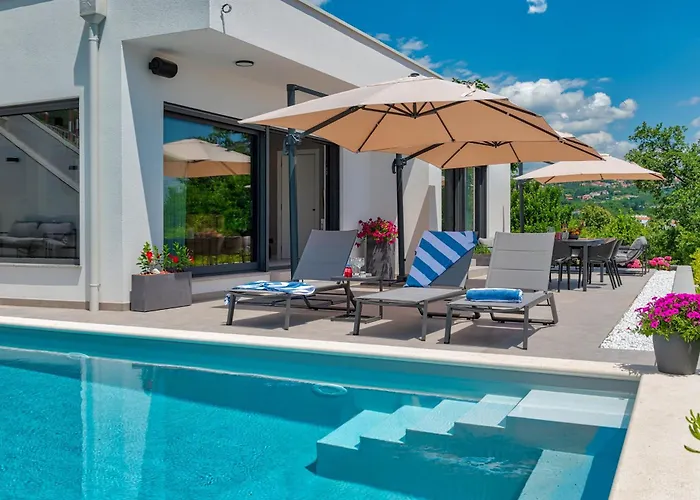 Casa Marta With Pool And Sea View Abbázia