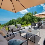 Casa Marta With Pool And Sea View Vila Opatija