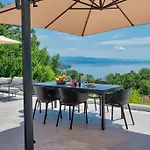 Vila Casa Marta With Pool And Sea View Opatija