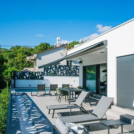 Casa Marta With Pool And Sea View Villa Opatija